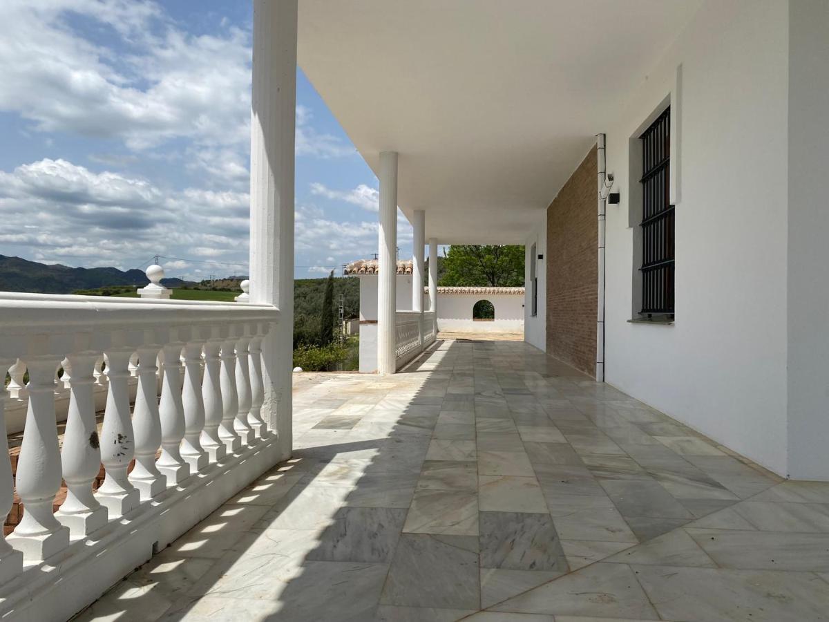 Cuartos Y Desayunos Hacienda Los Olivos Алора Екстериор снимка