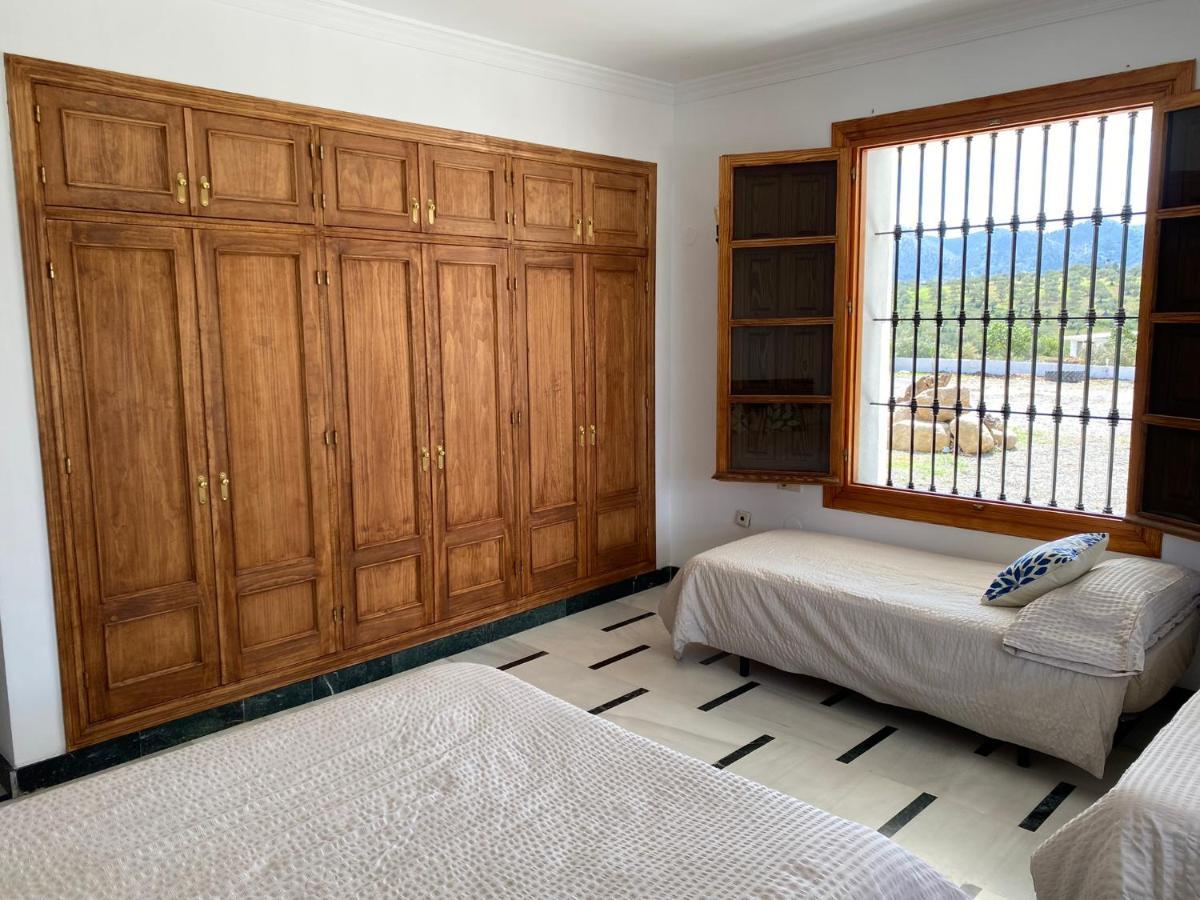 Cuartos Y Desayunos Hacienda Los Olivos Алора Екстериор снимка